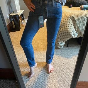 NWT Levi 501 Sansome Medium Wash